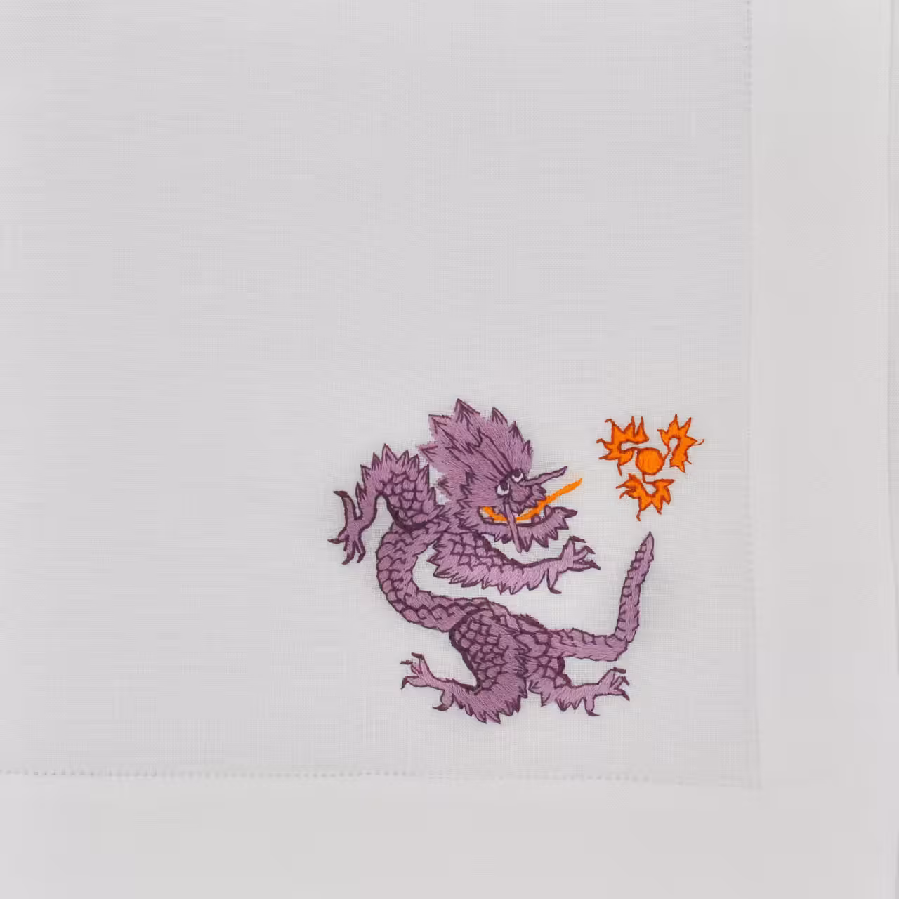 000008230301 - Drache purpurlila