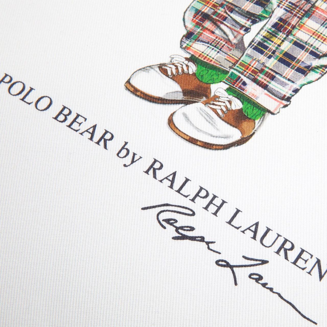 Plüsch-Sneaker, Karierte Hose, Braune Schuhe, Weiße Sohle, Ralph Lauren Druck, 