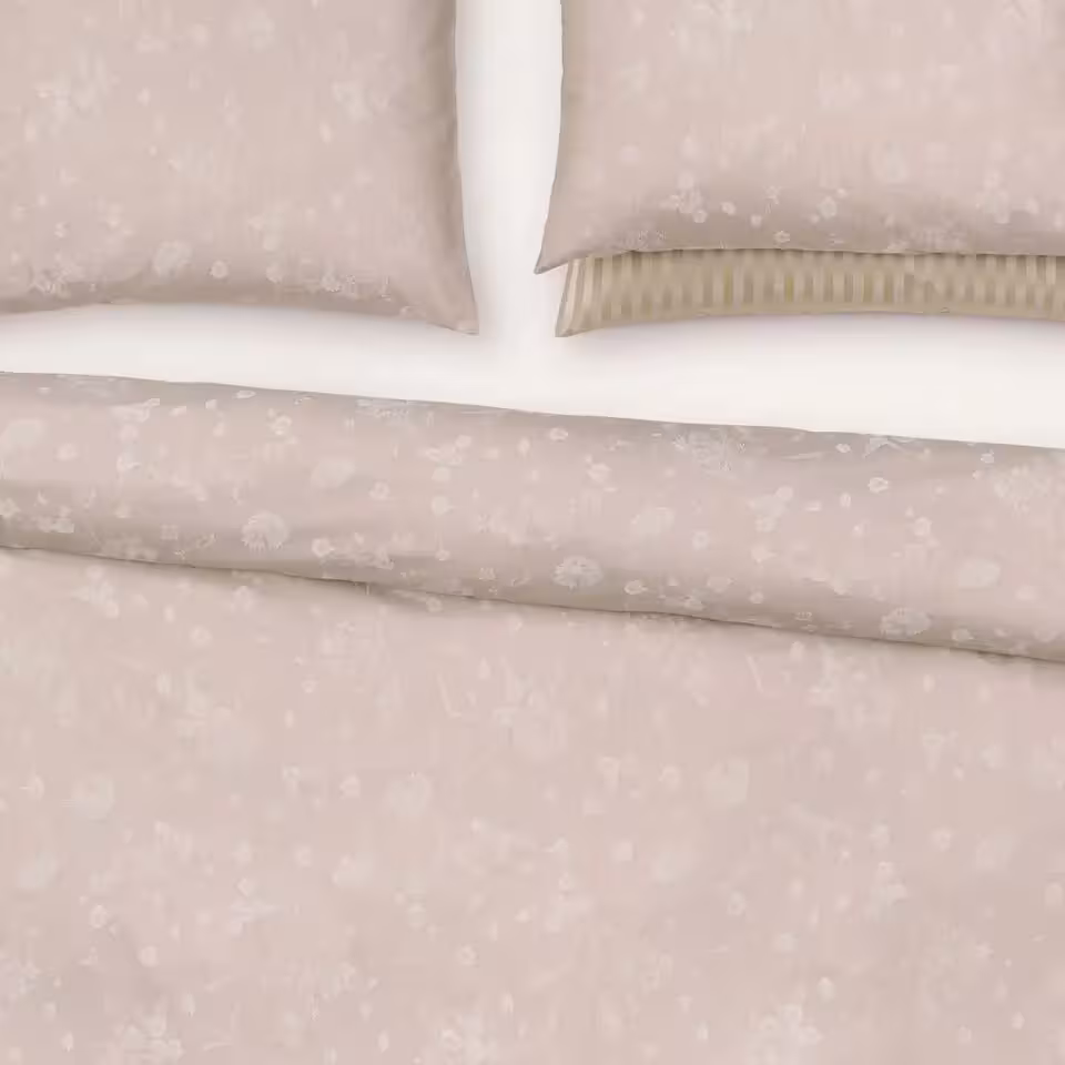 Bettwäschegarnitur Fiori Pastello rosa mit Blumenmuster Detail