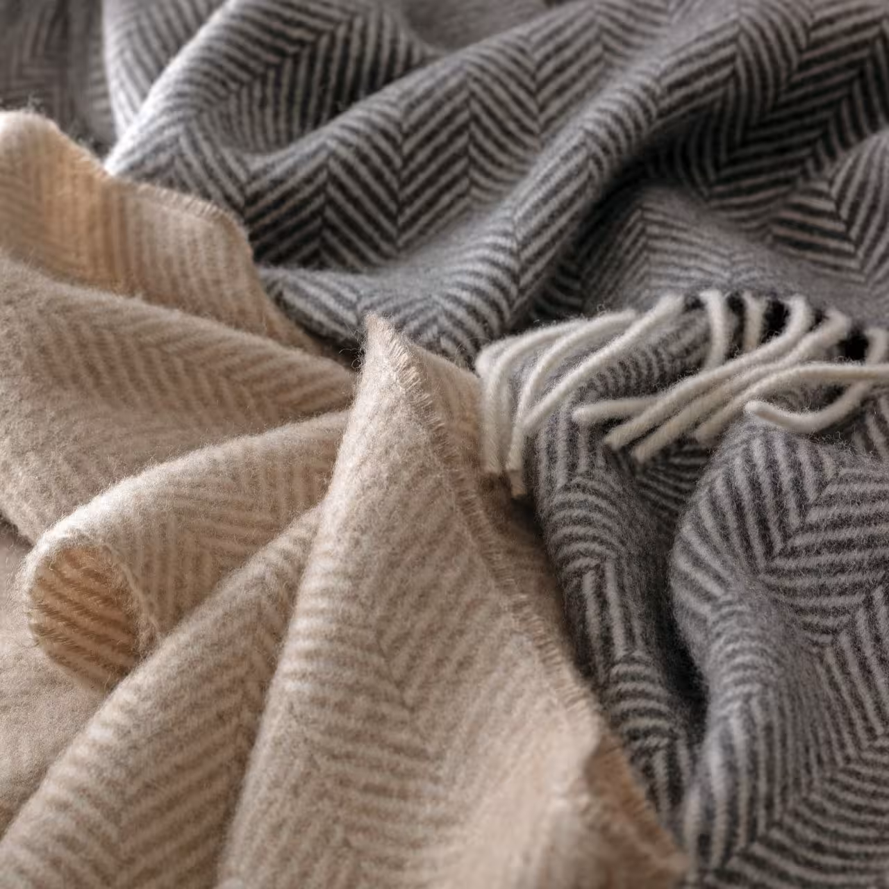 Wollschal, Streifenmuster, Beige, Grau, Fransen, 
