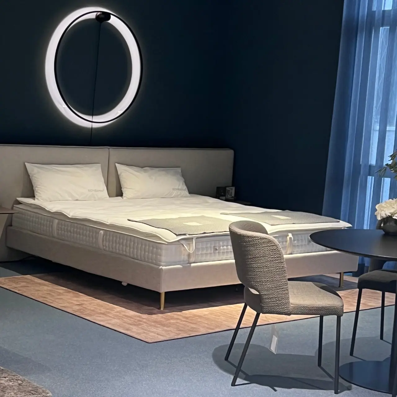 Schramm Betten Studio im 1.OG von Rumoeller Blankenese