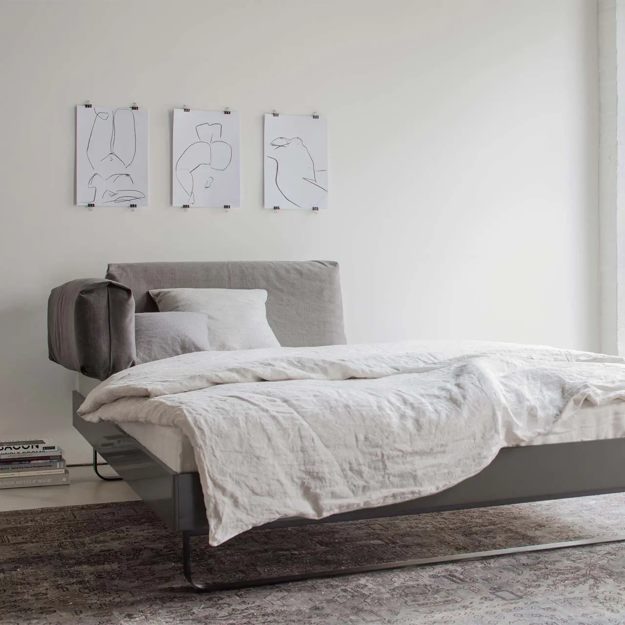 Metallbett Nova grau in Schlafzimmer