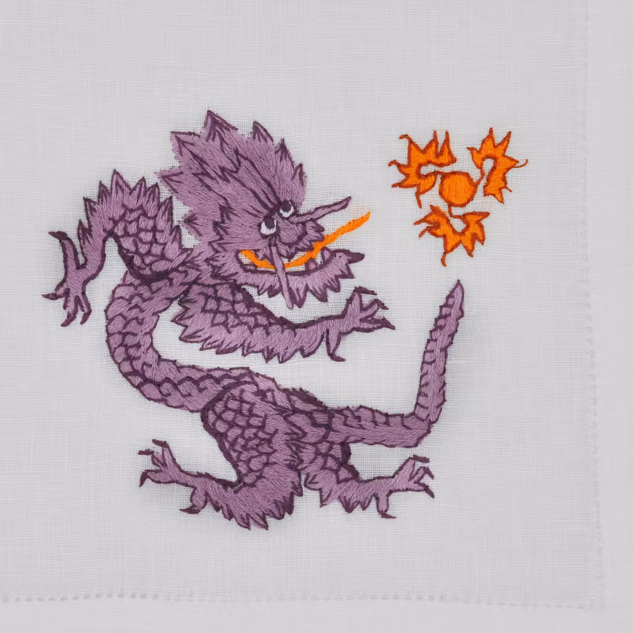 Stickerei Drachen lila
