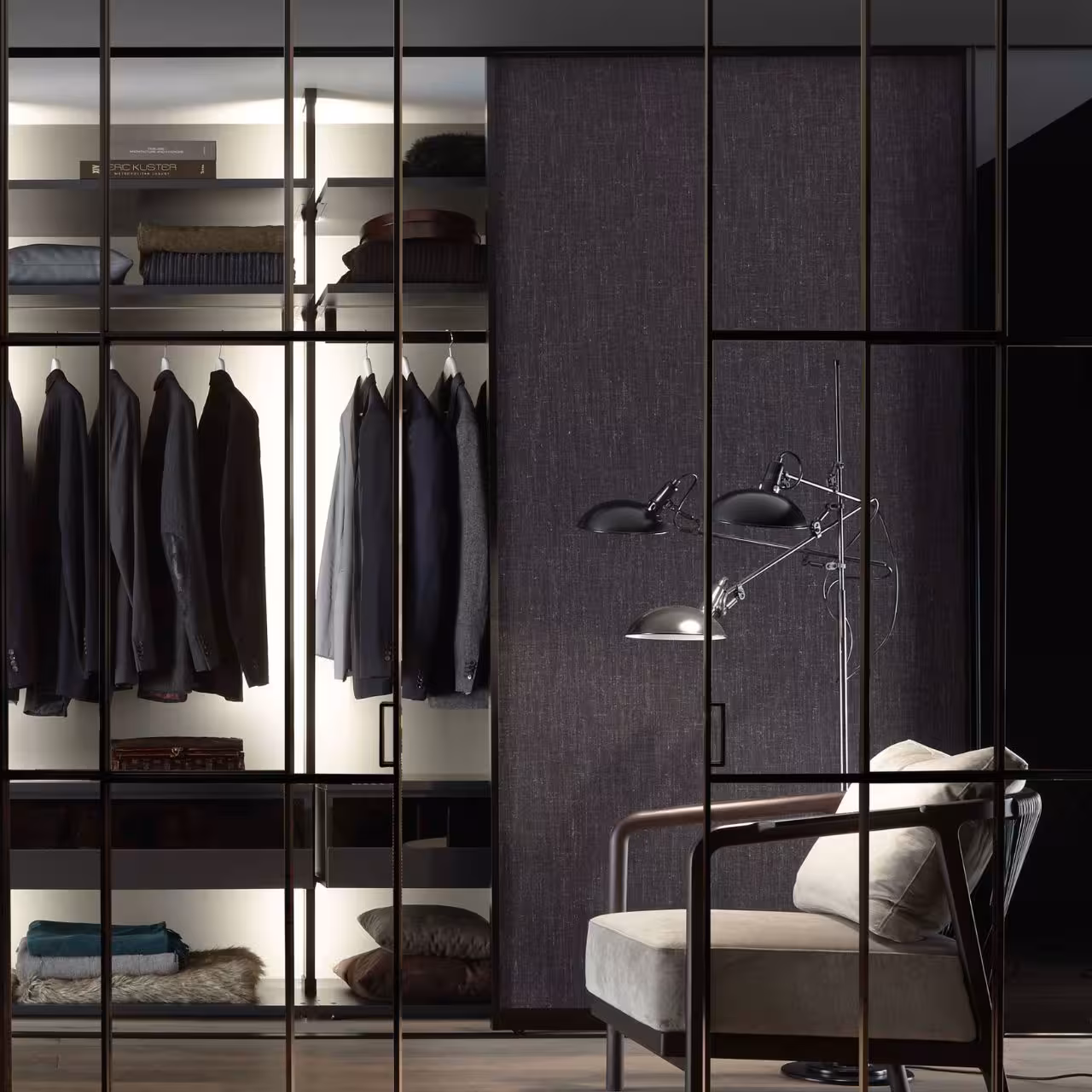 Einbauschrank mit Schiebetüren 