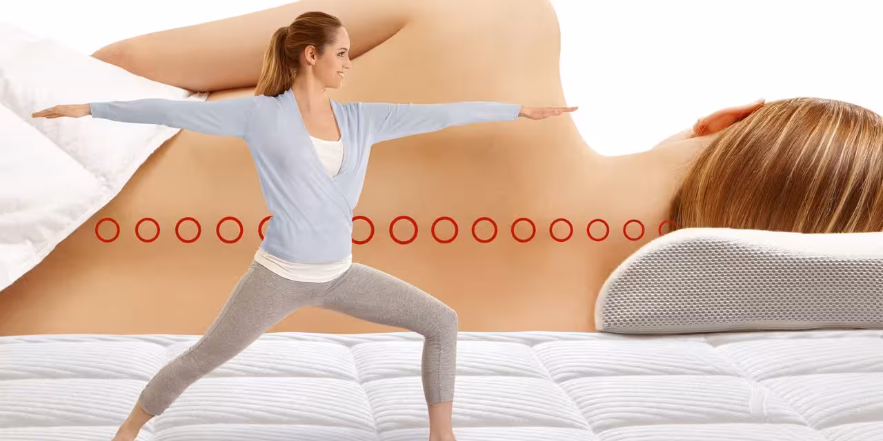 Fitness, Yoga, Kissen, Rückenstütze, Kissenmuster, Fotomontage Frau in Yogapose 