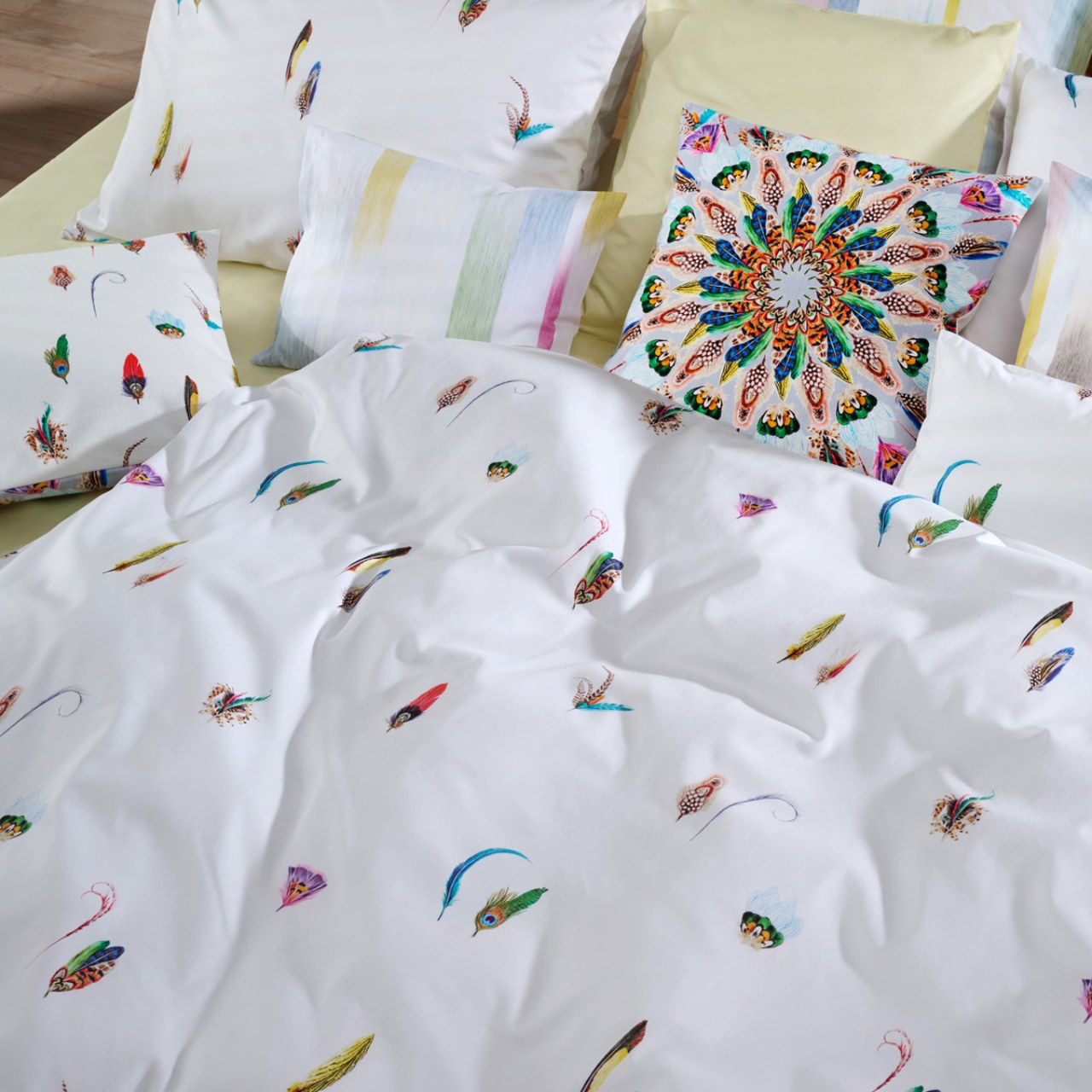 bettwäsche, feinmaterial, weiß, Mustermotiv, Kissenbezug, Bettwäsche Feathers von Christian Fischbacher - Lifestyle