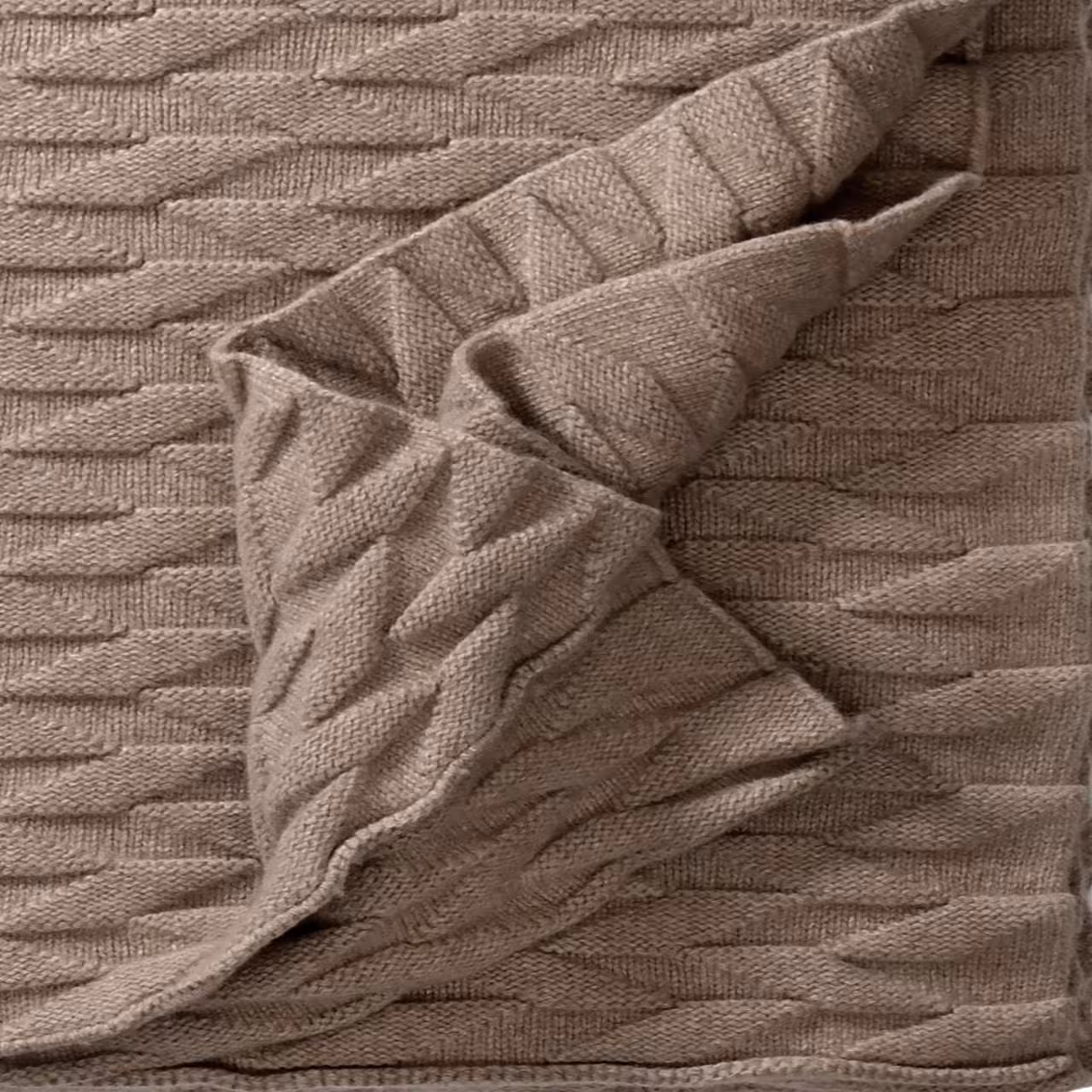 Kuscheldecke, Strickdecke, Kord Muster, Beige Farbe, Gemusterte Oberfläche, 