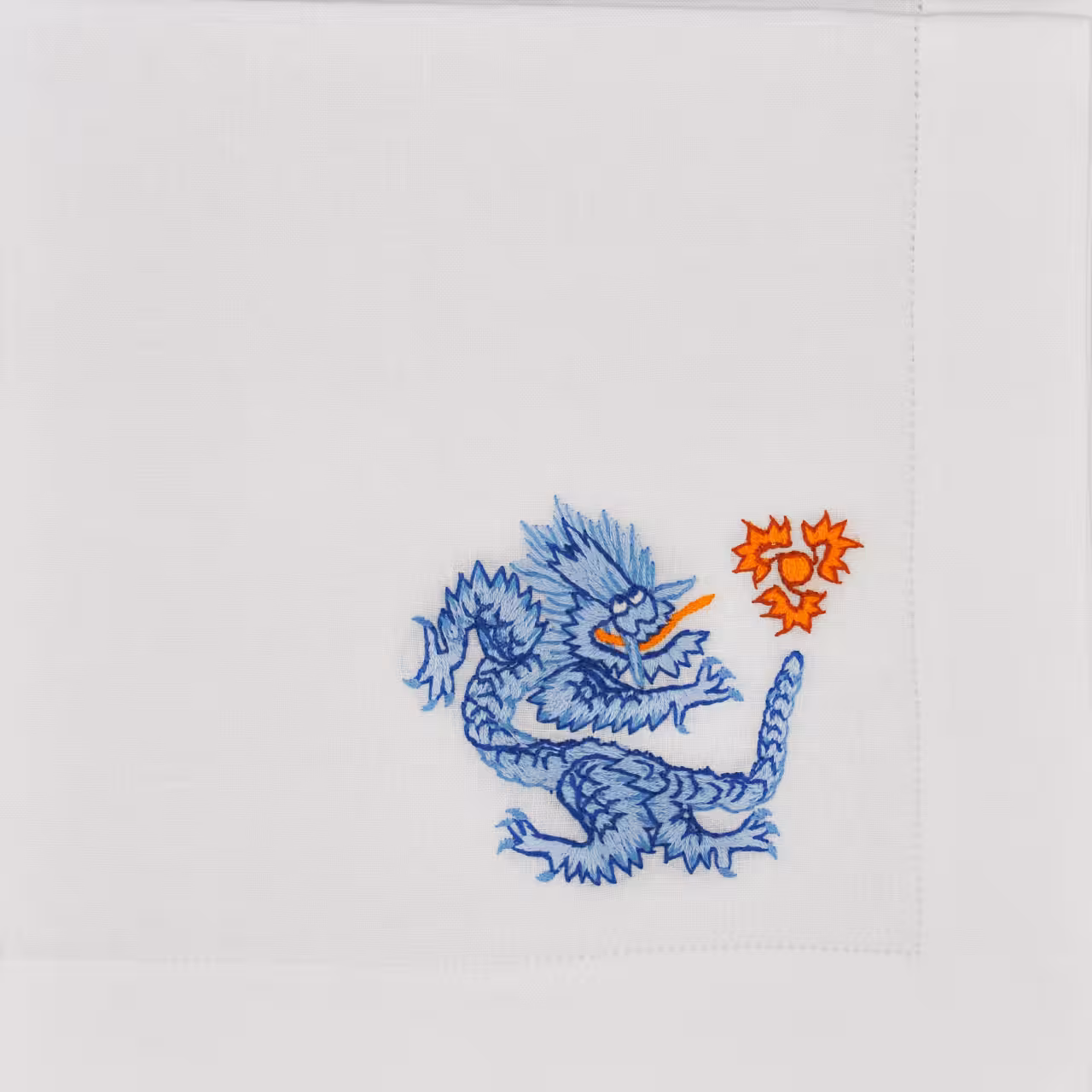 000008230301 - Drache hellblau