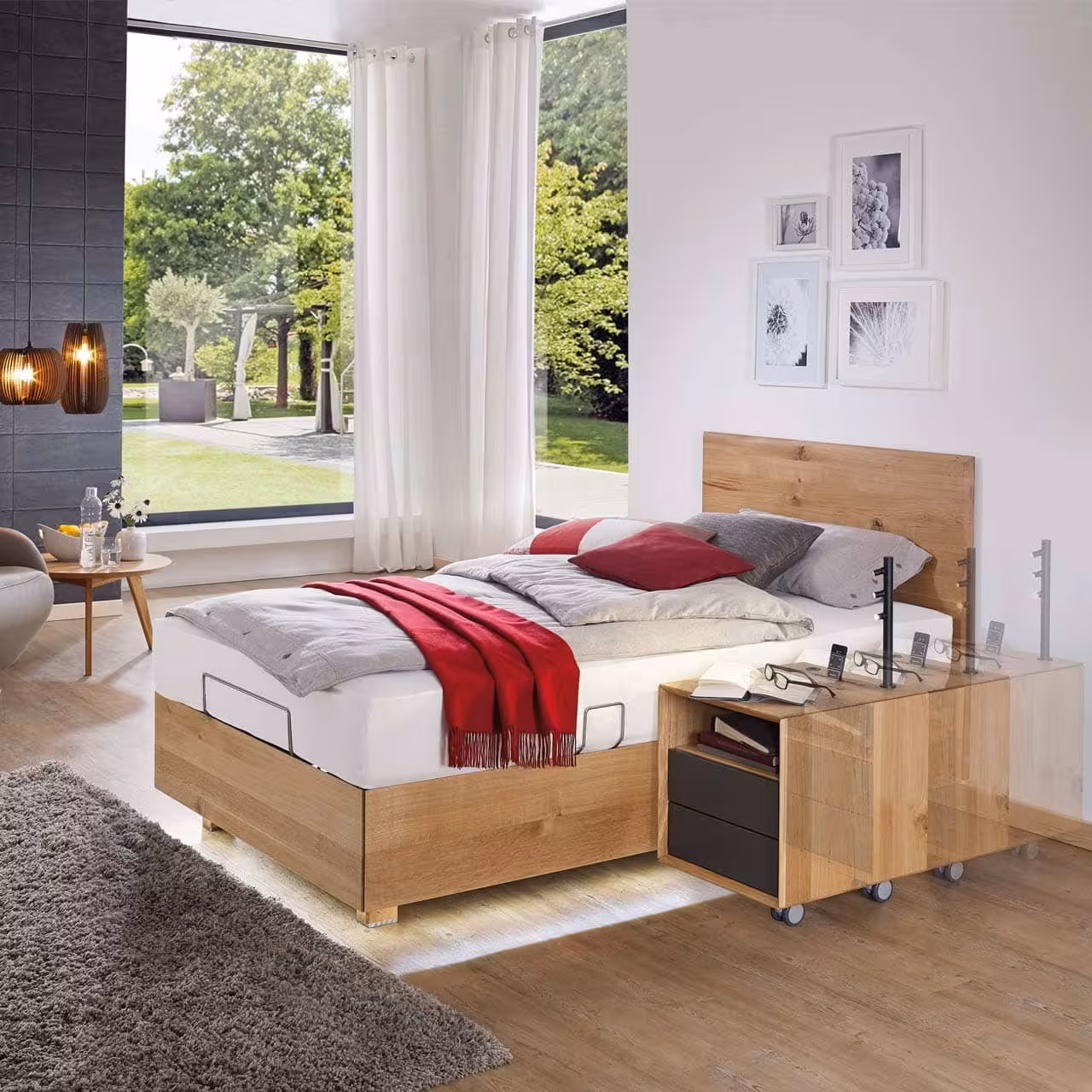 Komfortbett Lugano helles Holz in Schlafzimmer
