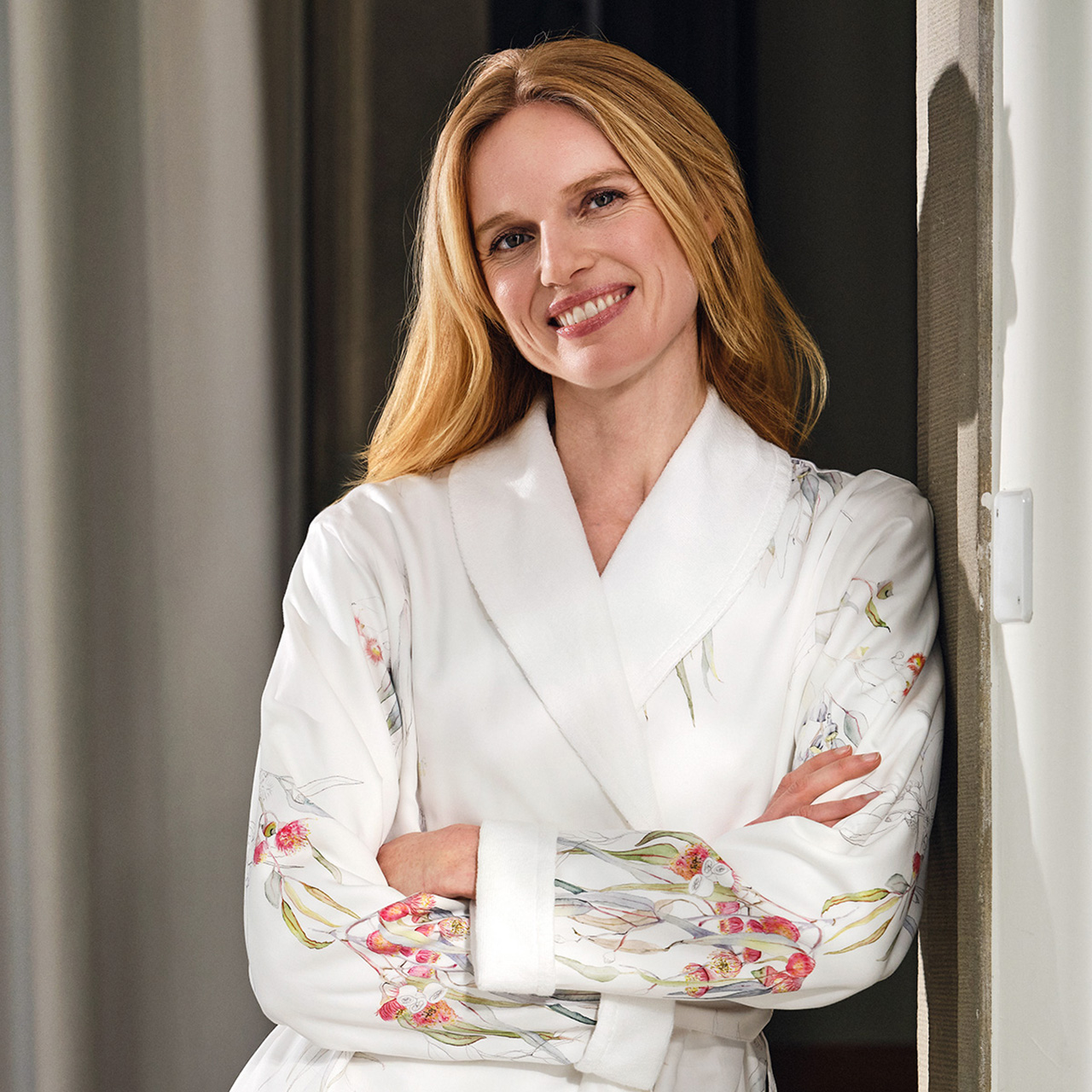 Robe, Kimono, Weiß, Blumenmuster, Dünne Stoffe, 