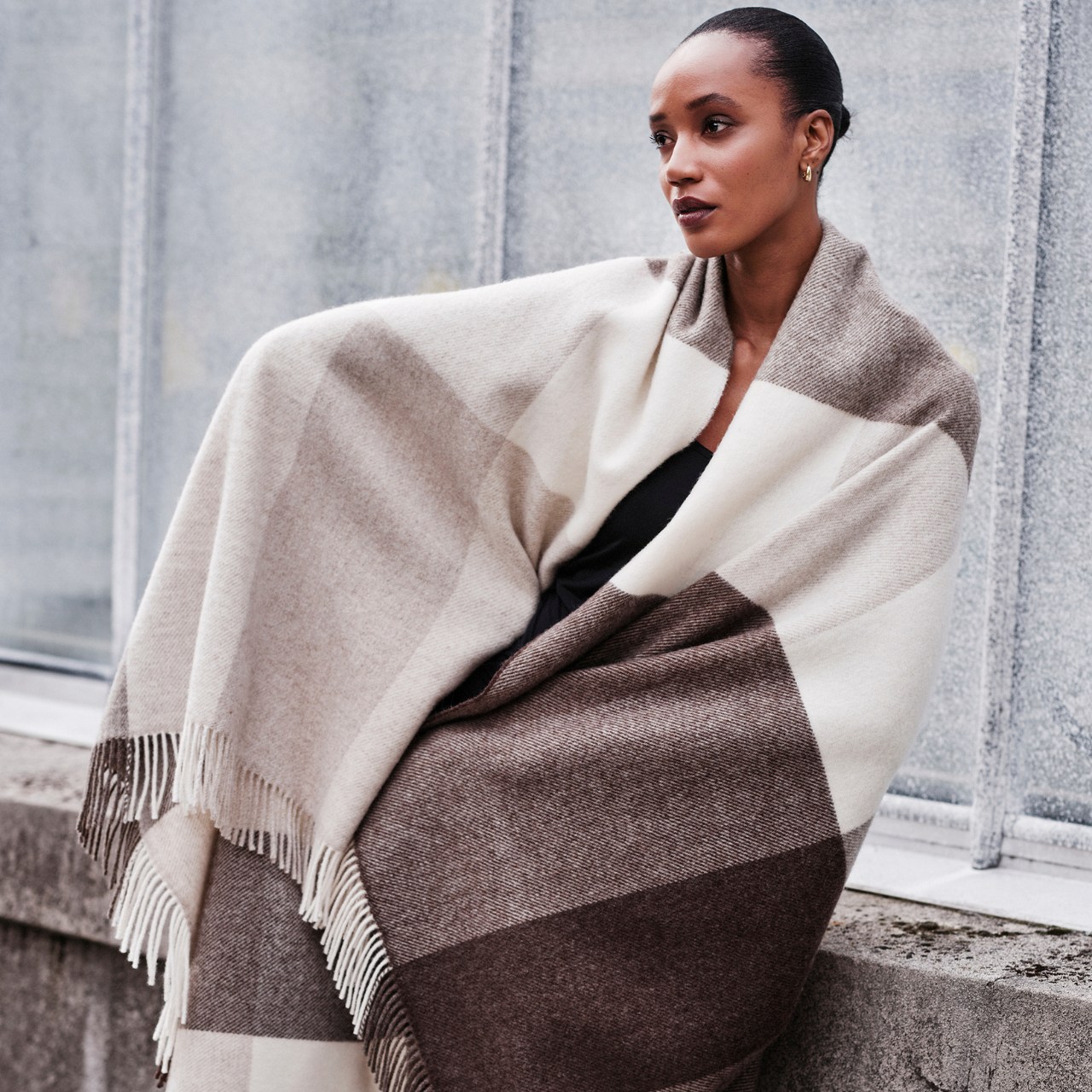 Schal, Poncho, Streifen, Wolle, Beige-Schwarz, 