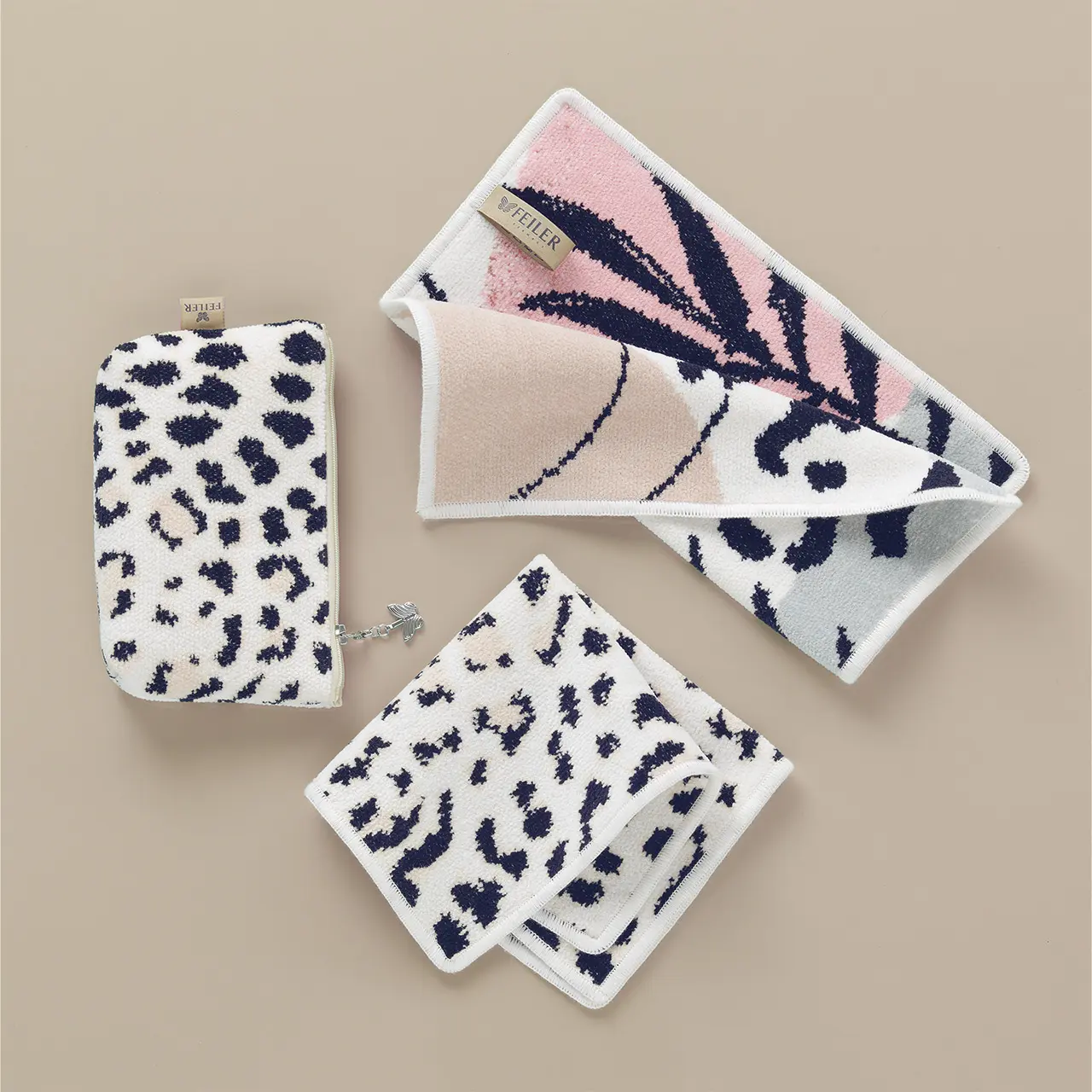 Chenilleserie Stay Wild rosa und beige mit abstraktem Muster