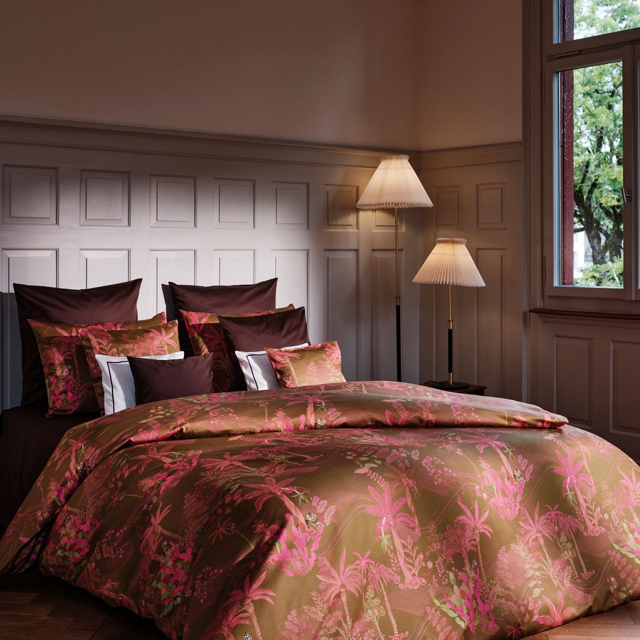 Bettwäsche, Palmenmuster, Palmendesign, Kissen, Bettbezug, Bettwäsche Oasis in senf/pink von Christian Fischbacher - Lifestyle