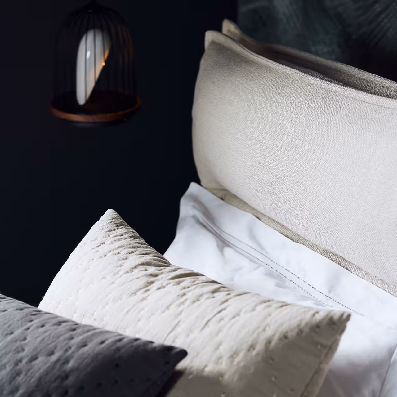 Bett Complete Fold beige Kopfteil in Schlafzimmer