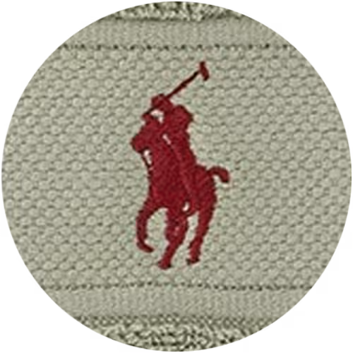 grauer Strickstoff, Wabenstruktur, rote Stickerei, Reiterlogo, 