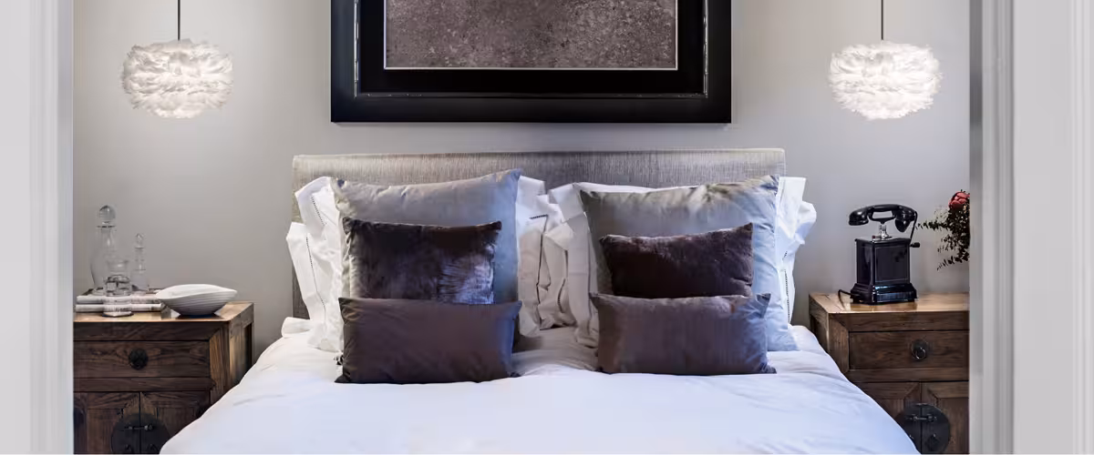 Elegantes Schlafzimmerambiente