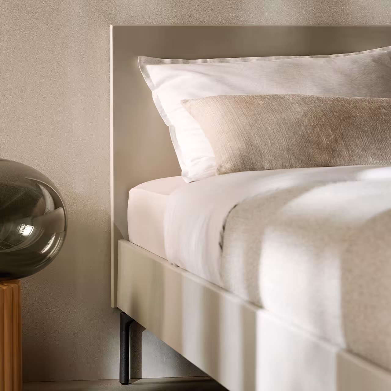 Bett Complete Anna beige in Schlafzimmer