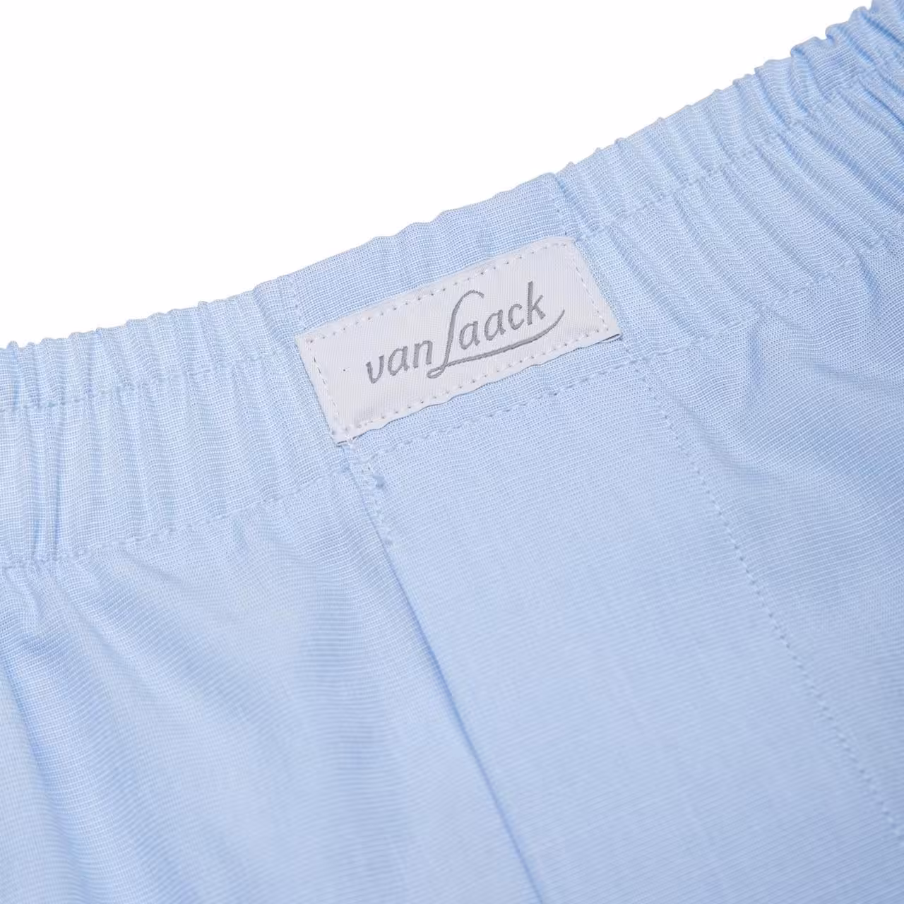 Boxershorts hellblau weiß gestreift auf weiß Detail