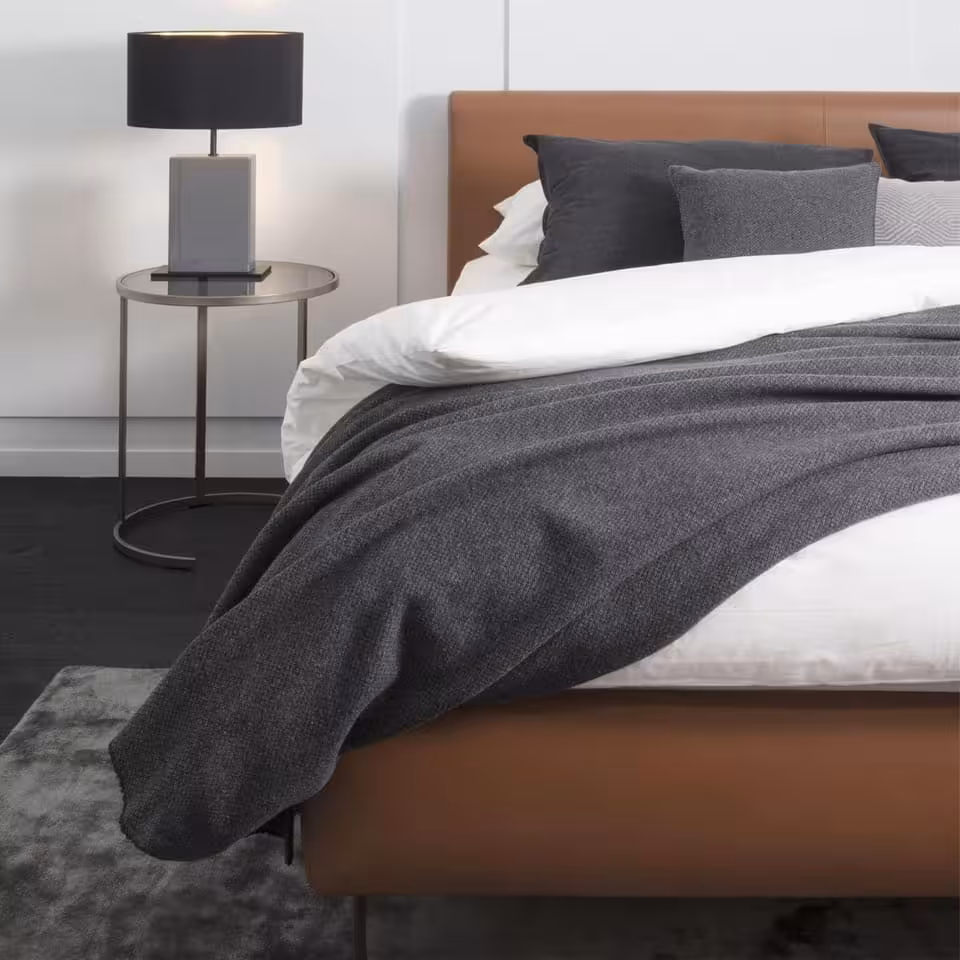 Polsterbett Plaisier braun in Schlafzimmer