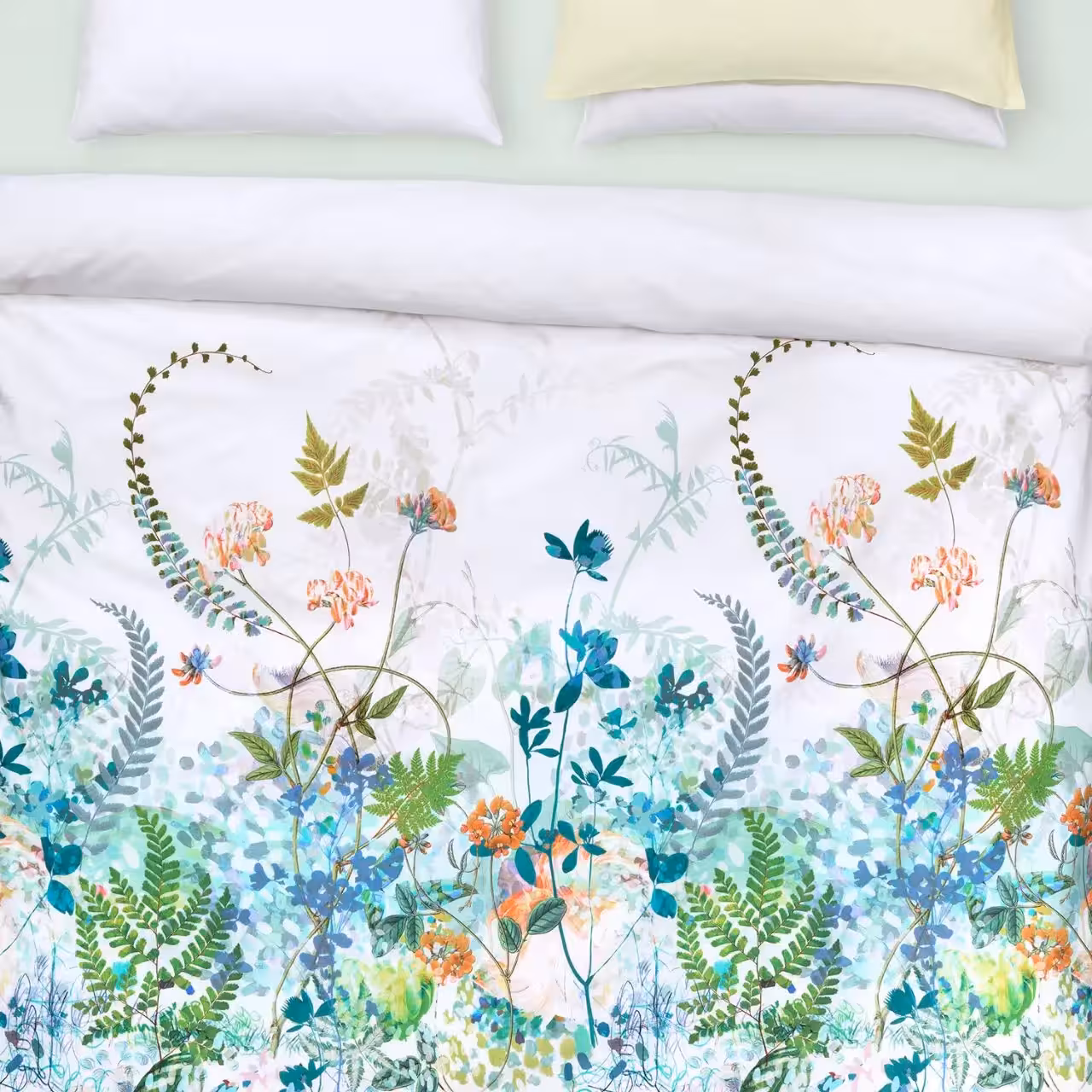 Bettwäschegarnitur Spring breeze mit floralem Muster grün weiß