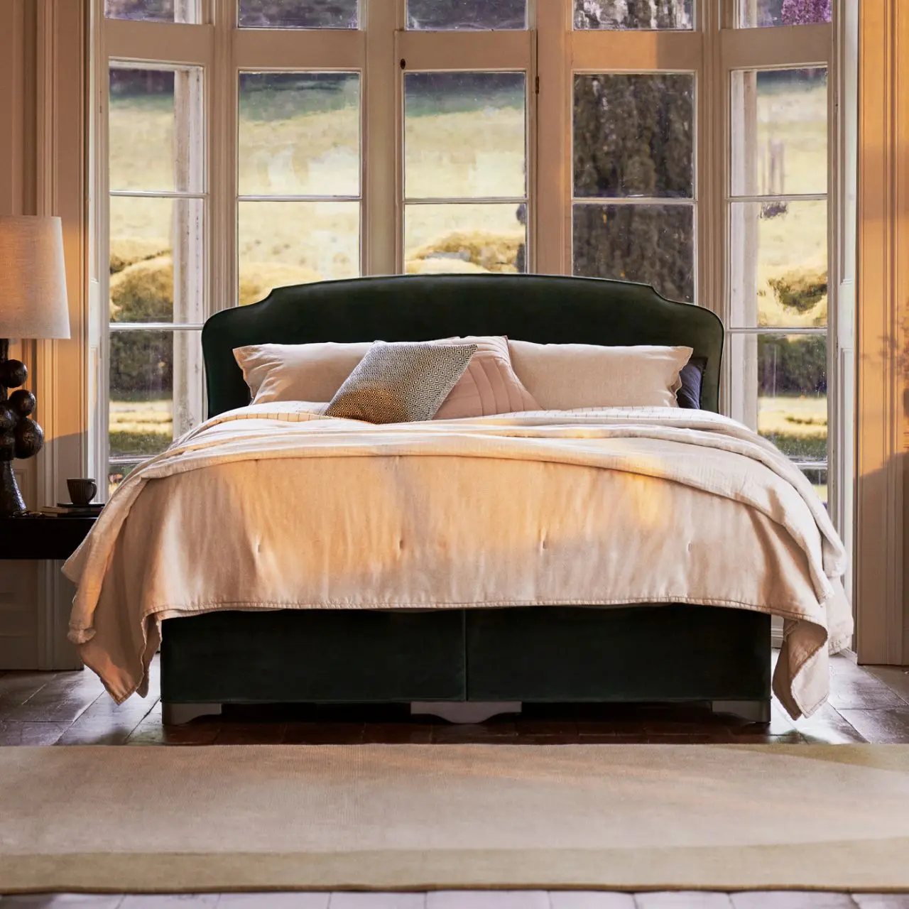 Polsterbett Eccleston ganzes Bett in Schlafzimmer